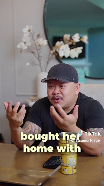 The Most Overlooked Protection for Homeowners 🏠💔 When couples buy a home, they usually think about the down payment, the mortgage, the interest rate… but they forget one thing that could save their entire future: term life insurance. A viewer told me she bought a home with her husband. They needed both incomes to qualify. Then he passed away, and now she’s forced to sell the house and move her child to a more affordable area. If they had just set up a simple term insurance policy, the mortgage