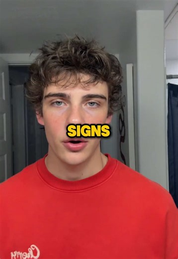 Signs You’re Physically Attractive to Girls Revealed