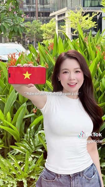 1 Máy Yêu Nước: Xu Hướng Tình Yêu Tổ Quốc