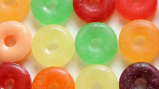 The Dangerous Reason Life Savers Holes Were Ultimately Discontinued - Daily Meal