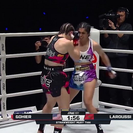 RIPPING to the body 💥 Moroccan phenom Ichrak Laroussi debuts with a first-round KO of Sarah Gohier!