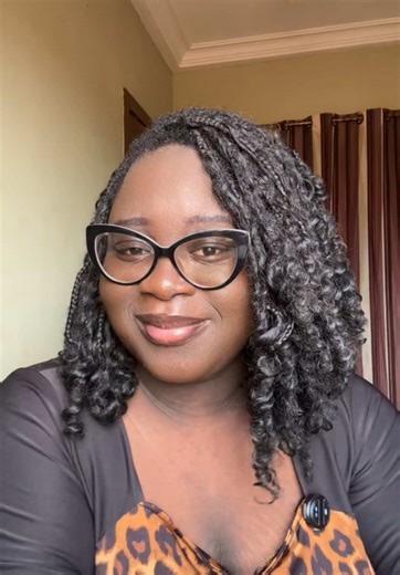 Learn how to draw Fashion Sketches!✍🏾🎨