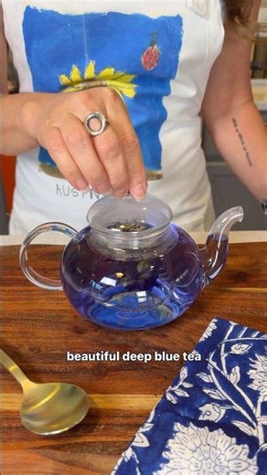Butterfly Pea Flower Tea | The Most Magical Herbal Tea 💙
