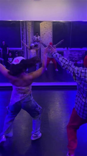 DE CAROLINA - Rauw Alejandro (coreografia)