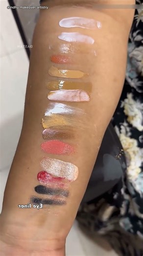 Look at how many things girls use in makeup