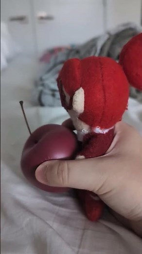 Xara's Skits: Alex gives Choco a Birthday Gift