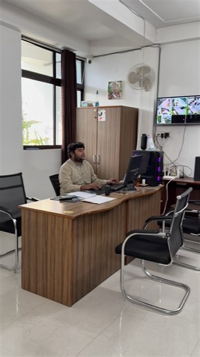 SS Computer Academy on Instagram: "HTML & CSS Class #computer #arjunganj #education #sarsawan #lucknow"