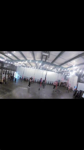 Change it up to create change 👊 You know I’m a big believer that if you want to see change, you have to mix it up. This morning we leveled things up by adding Jukestirs 🔴 into Les Mills BODYCOMBAT 🥊 🔥 Here’s why this combo is a game changer: BODYCOMBAT Benefits: ✔️ Improves cardiovascular endurance ❤️ ✔️ Builds functional strength 💪 ✔️ Enhances coordination & agility ✔️ Relieves stress through powerful movement ✔️ Burns serious calories 🔥 Jukestir Benefits: ✔️ Reaction time & speed ⚡ ✔️ Ag