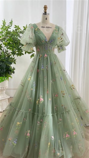 Short puffy sleeves corset v neck floral embroidery long prom dress. We always accept custom orders. #dress #gown #fashion #fashionweek #wedding #bridalgown #prom #promdresses #prom2026 #elegant #fashionblogger #beautiful #longdress #greendress | Miss Jophiel