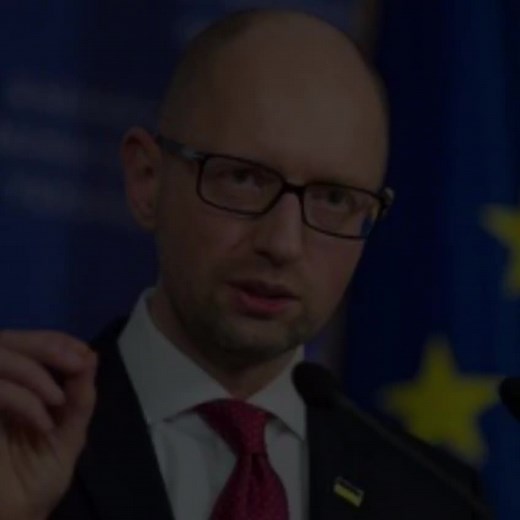 Exploring Formal Attire Styles in Professional Settings