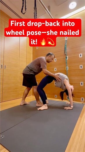 First drop-back into wheel pose—she nailed it! 🔥💫