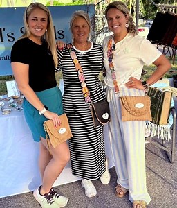 Rattan Purse With Oyster Shell - Handmade Beach Bag With Strap - Coastal Gift - Summer Crossbody - Shell Clutch for Women - Etsy