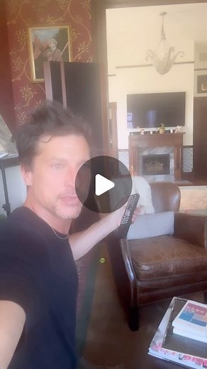 Simon Rex | When your internet repair guy is on coke | Instagram