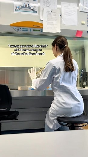 Saana | Neuroscience MSc Student 🧠 | we can hang out together with the HEK cells and DMEM bottles ••• #science #stem #sciencehumor #sciencejokes #stemhumor #stemjokes #college... | Instagram