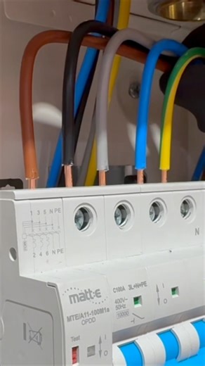 eFIXX on Instagram: "Switching The Earth - A Very British Problem! 🇬🇧 EV chargers in the UK often need what’s known as PEN fault protection. This helps prevent dangerous voltages appearing on an installation’s metalwork if there’s a fault on the incoming supply using a TN-C-S earthing arrangement. A matt:E device monitors for that fault condition and, if it detects a problem, disconnects all conductors connected to the EV charger. In this video, we’ve fitted a DIN-rail-mounted version inside a