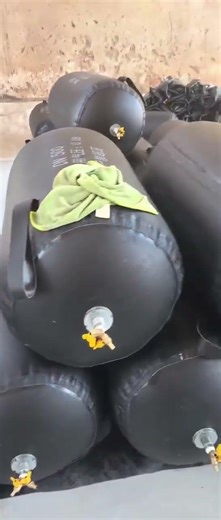 Inflatable pipe plug, a great helper for pipe repair, available in various models!