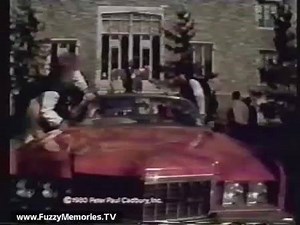 2.7K views · 87 reactions | Back in the Day this commercial was one that we'd sing with over and over again. Question is were you an almond joy or mounds fan? | Back In The Day | Facebook