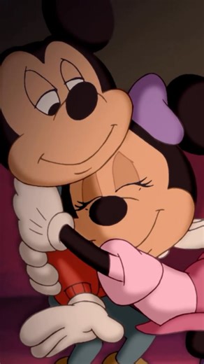 L.A on Instagram: "This kind of love 💕 🎄⭐ @_old_disney follow for more ✨🎄 - #vintagecartoons #vintagedisney #disney #christmasmovies #reelsinstagram"