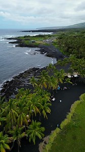 Save this hotel for your next trip to Hawaii The Fairmont Orchid on the Big Island of Hawaii is a must book property for your luxury dream getaway. The Private lagoon is perfect for swimming and snorkeling, the entire property is stunning, and the food is amazing #hawaii #fairmontorchid #bigislandhawaii #fairmonthotels #bigisland | Travel With Matt