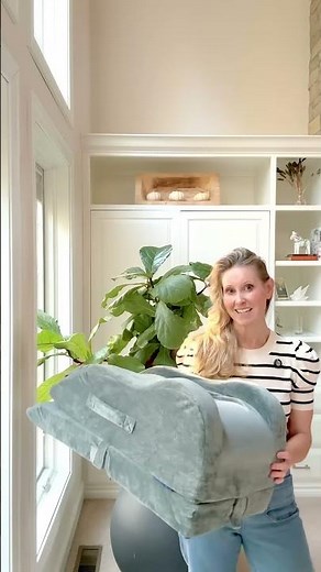 Adjustable Leg Elevation Pillow — Ergonomic Support for Recovery & Comfort