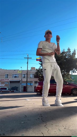 Discover Vallenato with Yohan Rodriguez La Fresa