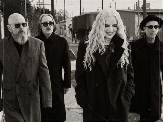 Garbage slam "unacceptable" music industry in new speech