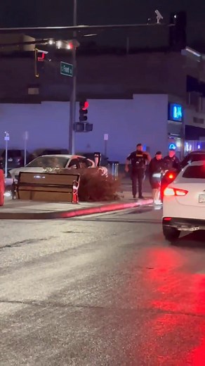 54K views · 513 reactions | Here's a compilation of a bunch of the videos I was sent about this little incident down town late Halloween night臘‍♂️ #mankatomn #Mankato #Minnesota #local #localcommunity #downtown #college #collegelife #kidsthesedays #drunk | Mankato Man | Facebook