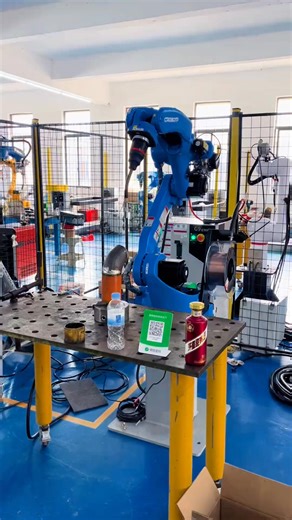 1.4K views | Six-axis robot arm span 1500 load 10kg #Bront robot #welding robot #stamping robot #loading robot #polishing robot #handling code chopping robot | Welding robot yoko | Facebook