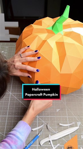 DIY Halloween Papercraft: Skull Pumpkin Paper Sculpture Art