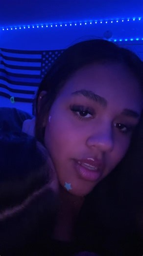 Stg them neck kisses be feeling like we can have a baby 😂 #wlw | kiss