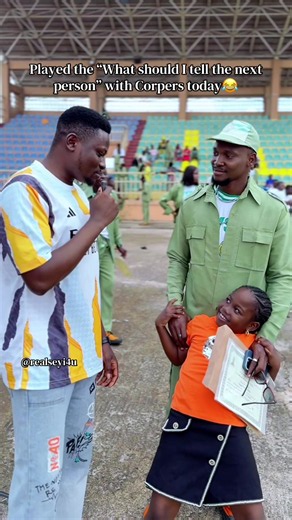 So I played what should I tell the next Person today with corps member today🤭 Congratulations to all the Batch B2 that passed out of service today🤗 @Backhatdude @Dolapo Ezieke 🥰 Ps: The last person wasn’t expecting to see me😂 #nyscnigeria #dolapoezieke #foryou #backhatdude #ekititrends
