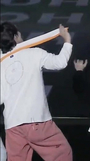 Call Call Call freestyle dance @.tokyodome 😆 the camera zoomed to cheol's butt 😂🤣 #shorts #seventeen