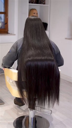 Do you think men should wear hair extensions? Whether men choose to wear hair extensions is a personal preference. It depends on individual style and comfort. Society's perception of beauty and grooming is evolving, allowing for diverse expressions of personal appearance. #menhairextension #extensionnation #menhairextensions #stylebyeve #hairextensions #menwithlonghair | Stylebyeve