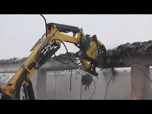 The Brokk 160 shows its versatility