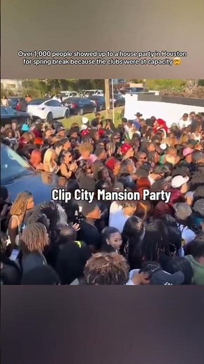 Over 1,000 people showed up to a house party in Houston for spring break🤯