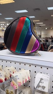 37 reactions | Don’t let Valentine’s Day sneak up on you, head over to Sam Moon and grab all your heart accessories to complete your look!﫶 | Sam Moon Trading Co. | Facebook