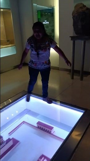 The Mayan calendar, explanation from the guide of the Great Mayan World Museum.