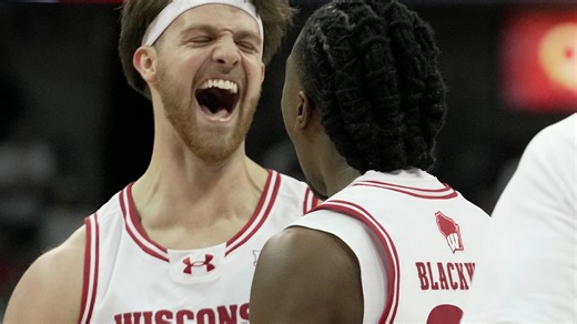 Former Arrowhead High School standout, University of Wisconsin player Carter Gilmore signs pro deal