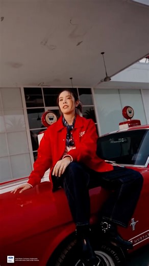CC Double O on Instagram: "Behind the wheel with K.Chacha เมื่อ "ความหลงใหลในความเร็ว" มาเจอกับ "สไตล์ที่ใช่" พบกับบทสัมภาษณ์สุดพิเศษของคุณ Chacha กับความรู้สึกที่มีต่อคอลเลกชั่น CC DOUBLE O x Ford Mustang มาดูกันว่าทำไมคาแรคเตอร์ของ Mustang ถึงกลายเป็นแรงบันดาลใจที่ส่งต่อมาถึงแฟชั่นอเมริกันเบสิกได้อย่างลงตัวขนาดนี้! #CCOOxFordMustang #cc_double_o"