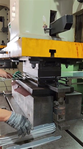 Inside Our 5,000㎡ Metal Factory: Precision Stamping & CNC Machining