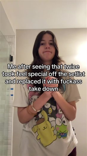 Im so done with kdh its not even funny 🫩🫩#twice #kpop #concert #kpdh #tour