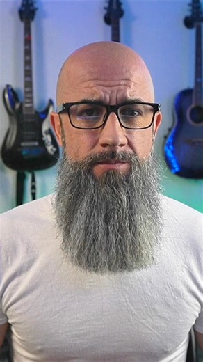 ZIP codes aren’t neighborhoods. You’re blending luxury homes, entry-level condos, and apartment complexes into one report — and that makes you look like you don’t know your own market. Instead: • Use the Polygon tool • Draw the exact subdivision • Cut out apartments • Remove highways • Change sold data to rolling 90 days That one setting alone keeps you from sending outdated market reports. This is the difference between looking average and looking like the local expert. If you want the full Lof