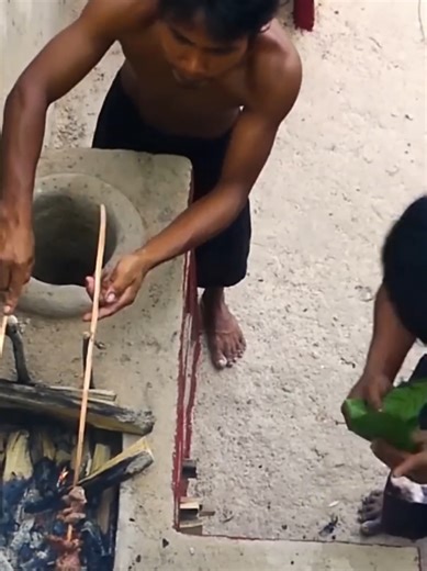 Build Most Modern Underground House with Private Underground Living Room King Room