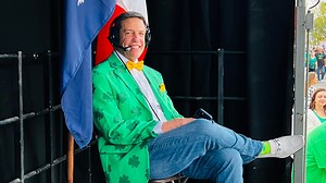 ABC15 Chief Meteorologist Ed Piotrowski wins Best TV Personality for reader's choice award