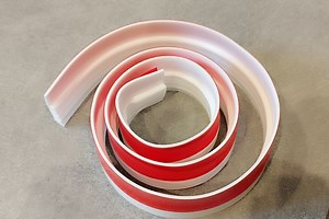 Comment isoler le bas d'une porte ?