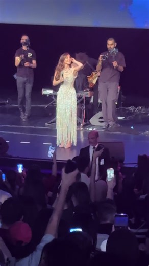 Nancy Ajram Live: “Inta Eyh” at Palais des Congrès Paris