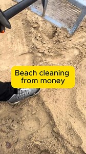 Beach cleaning from money | Dianna Vaughn