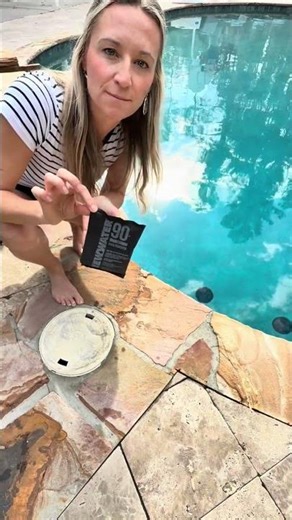 How to Control Phosphates in Your Pool! 💧