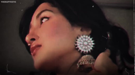 Pyaar thaeyi khan poe ho sajo son aa - Sindhi Song