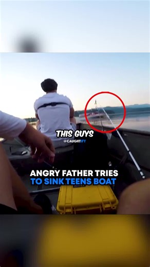 ANGRY Father Tries To SINK Teens Boat 😳#cops #police #vairal #fyp #trending